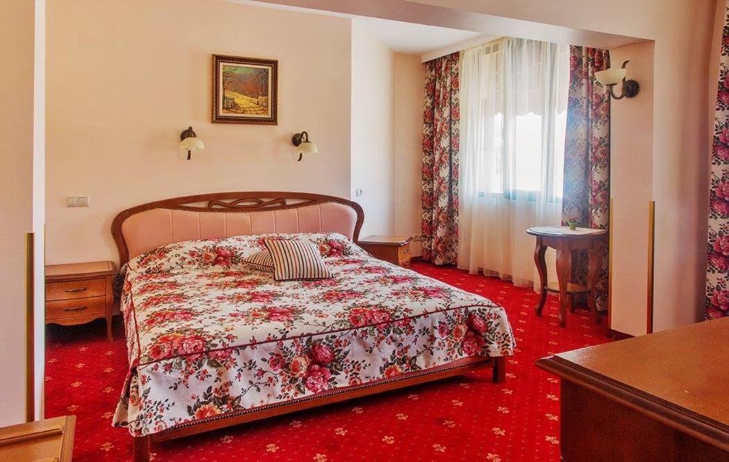 Boutique Hotel Vsk Kentavar Dreanovo Exterior foto