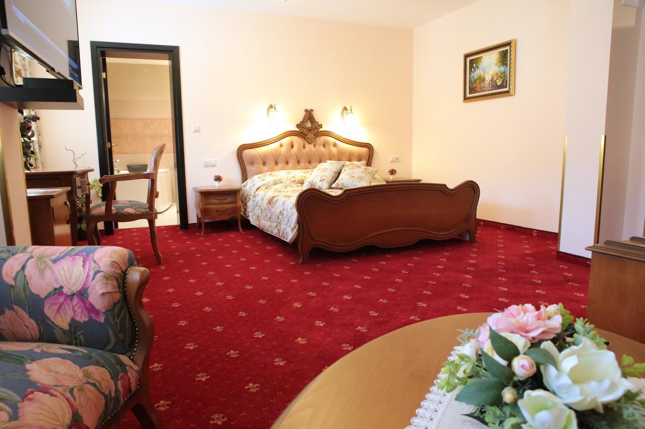 Boutique Hotel Vsk Kentavar Dreanovo Exterior foto