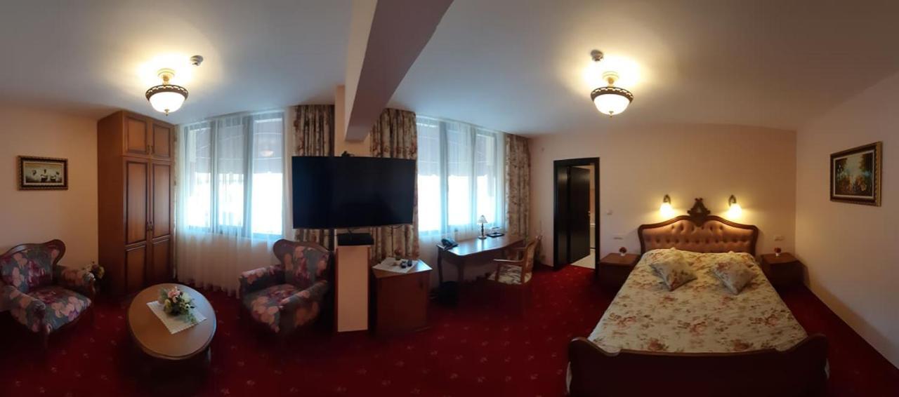 Boutique Hotel Vsk Kentavar Dreanovo Exterior foto